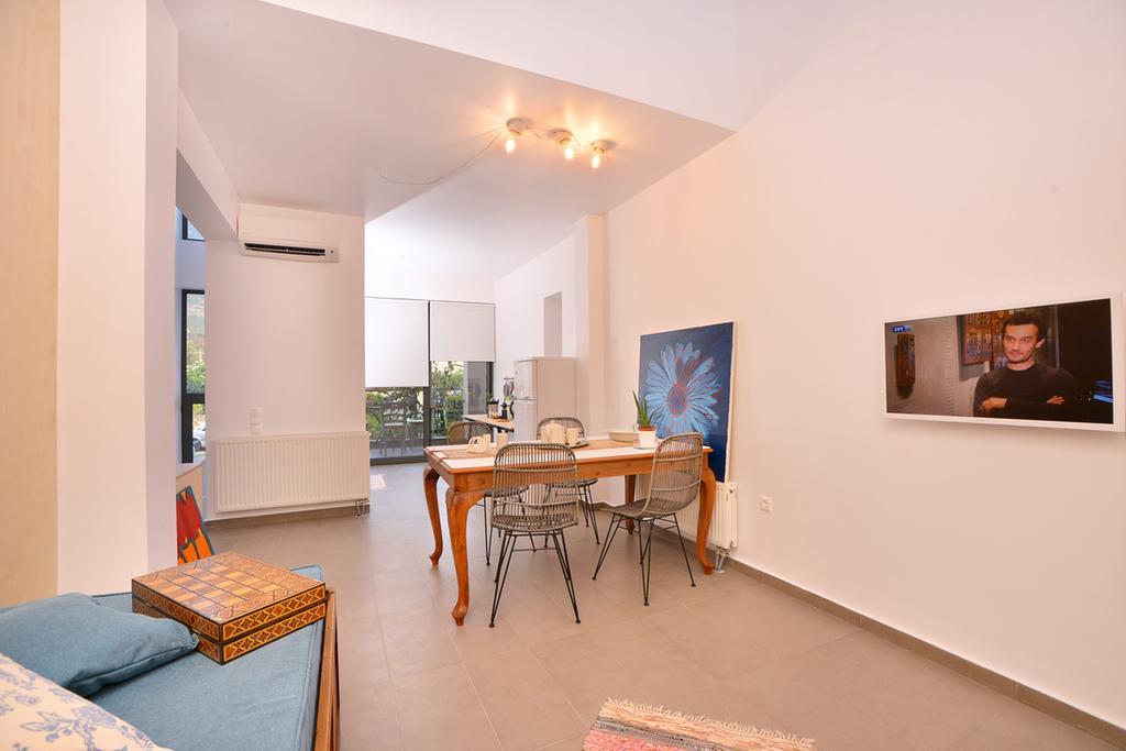 East-West Vila Calamata Exterior foto